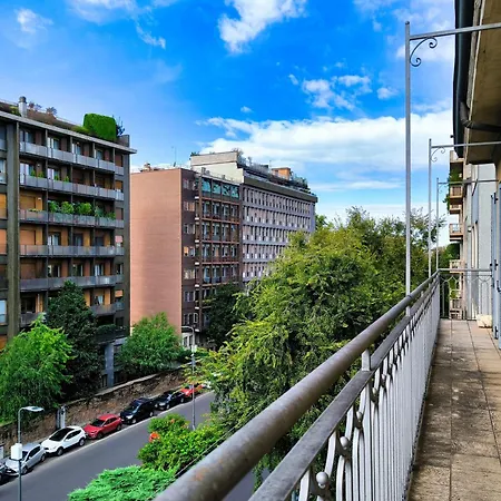 Joivy Delightful 2br Flat Near Navigli Apartmán Milán
